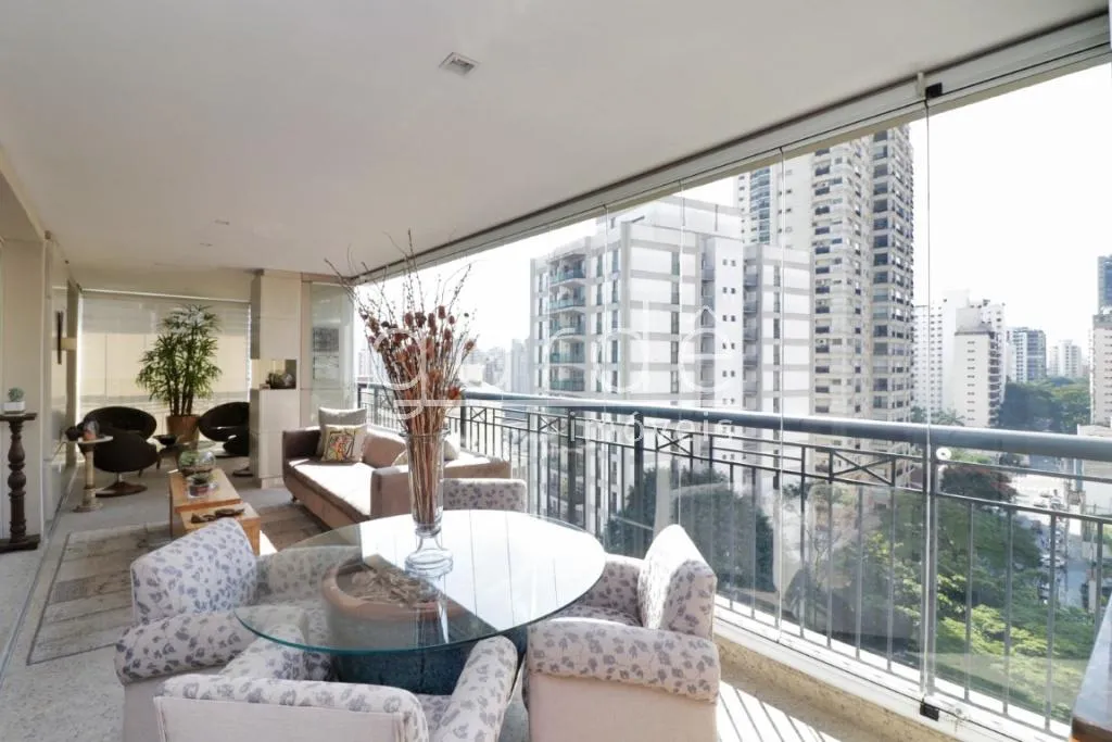 Apartamento com 4 suítes à venda em Vila Nova Conceição, São Paulo, por R$ 11.800.000
