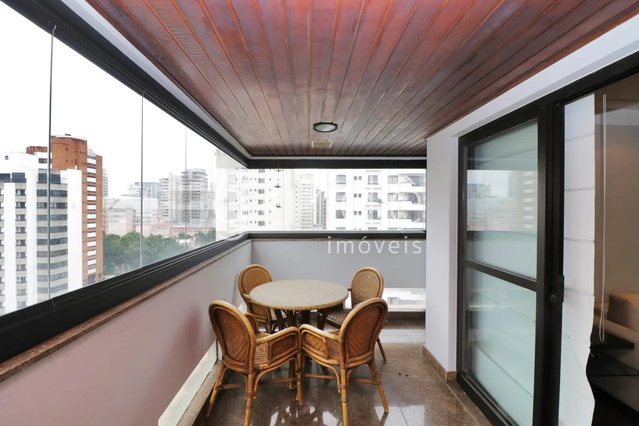 Apartamento com 3 suítes à venda em Moema, São Paulo, por R$ 3.990.000 Imagem 2