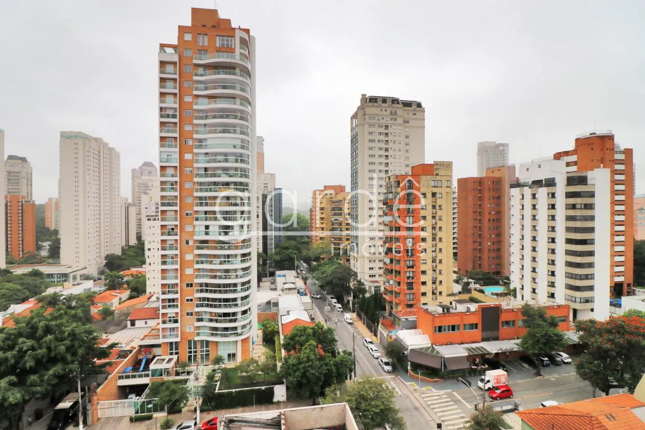 Apartamento com 3 suítes à venda em Moema, São Paulo, por R$ 3.990.000 Imagem 4