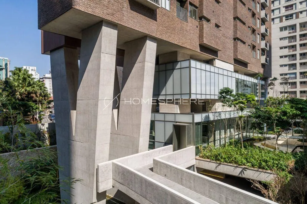Cobertura com 4 suítes à venda em Itaim Bibi, São Paulo, por R$ 31.760.000