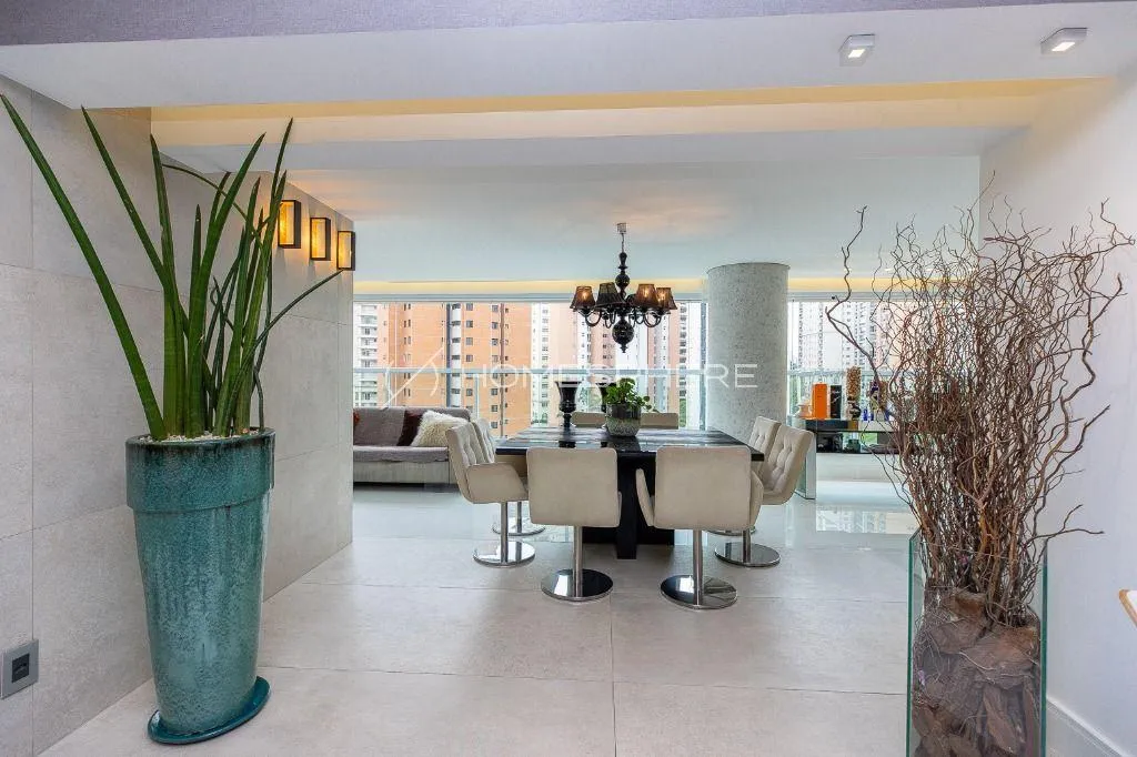 Apartamento com 4 suítes à venda em Moema, São Paulo, por R$ 12.900.000 Imagem 10