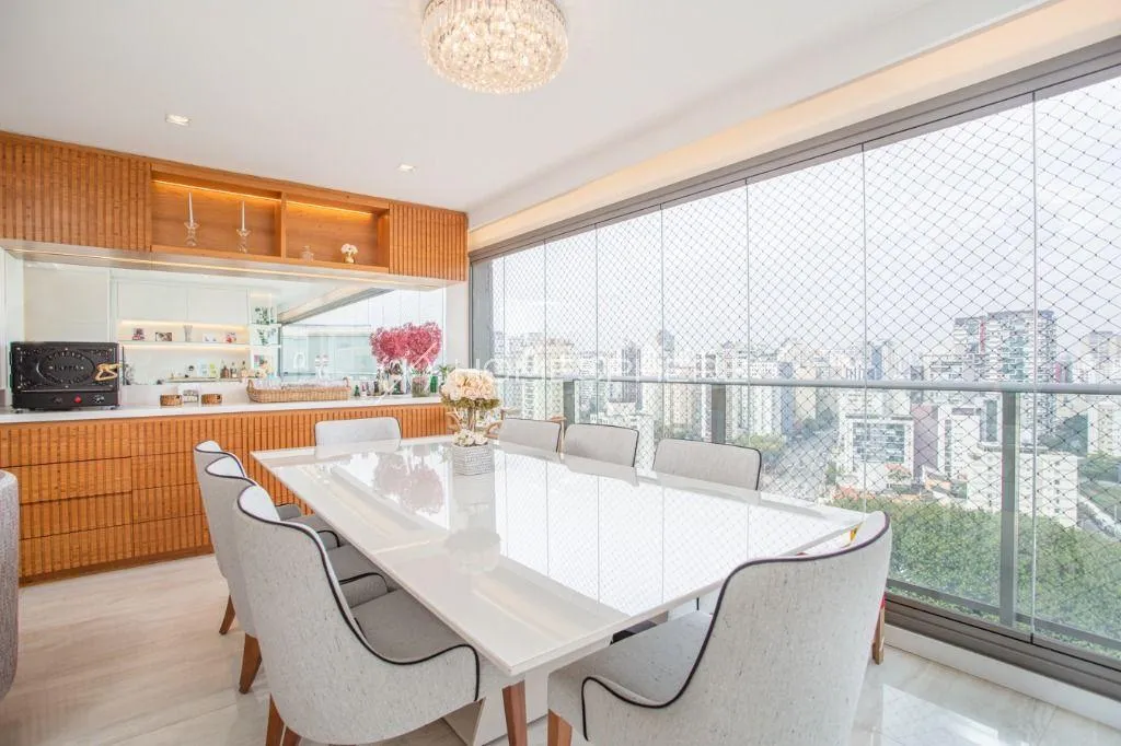 Apartamento com 2 suítes à venda em Vila Olímpia, São Paulo, por R$ 3.500.000