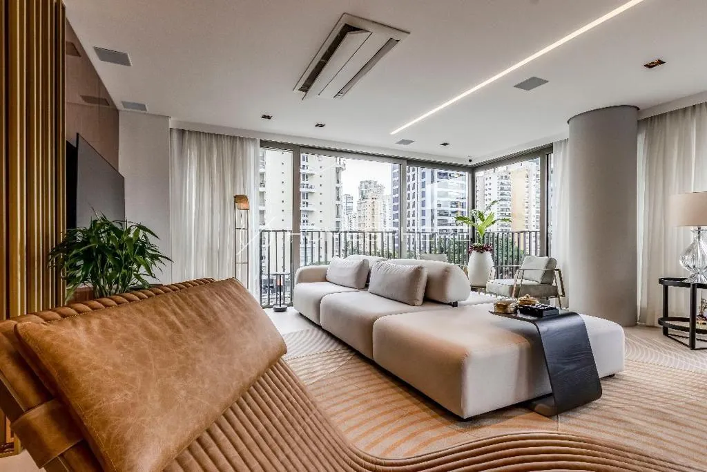 Apartamento com 3 suítes à venda em Itaim Bibi, São Paulo, por R$ 12.990.000 Imagem 8