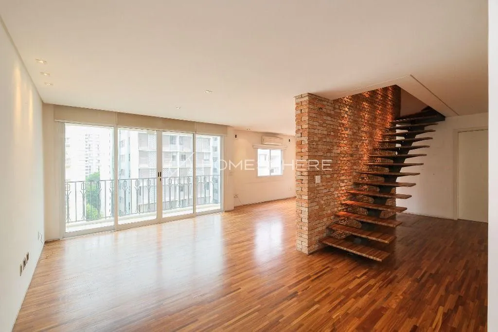 Duplex com 2 suítes à venda em Jardim Paulista, São Paulo, por R$ 4.000.000
