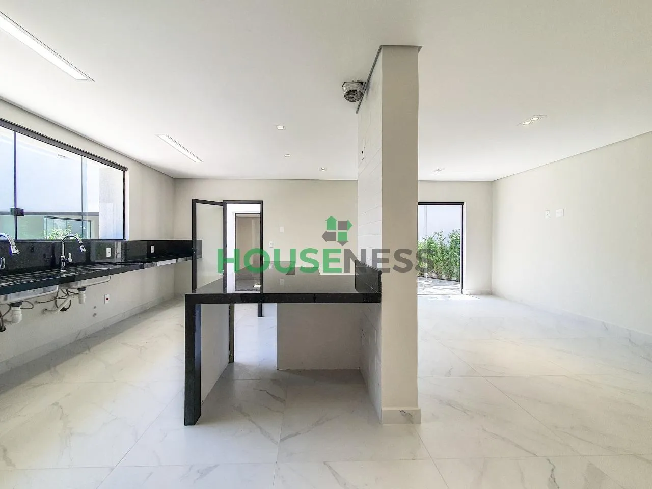 Casa com 5 suítes à venda em Jardim Europa, São Paulo, por R$ 35.000.000 Imagem 18