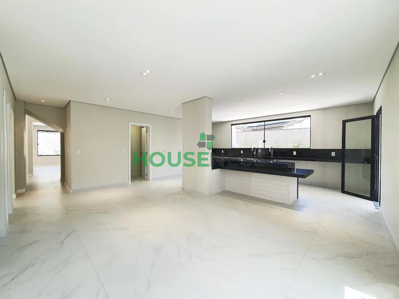 Casa com 5 suítes à venda em Jardim Europa, São Paulo, por R$ 35.000.000 Imagem 19