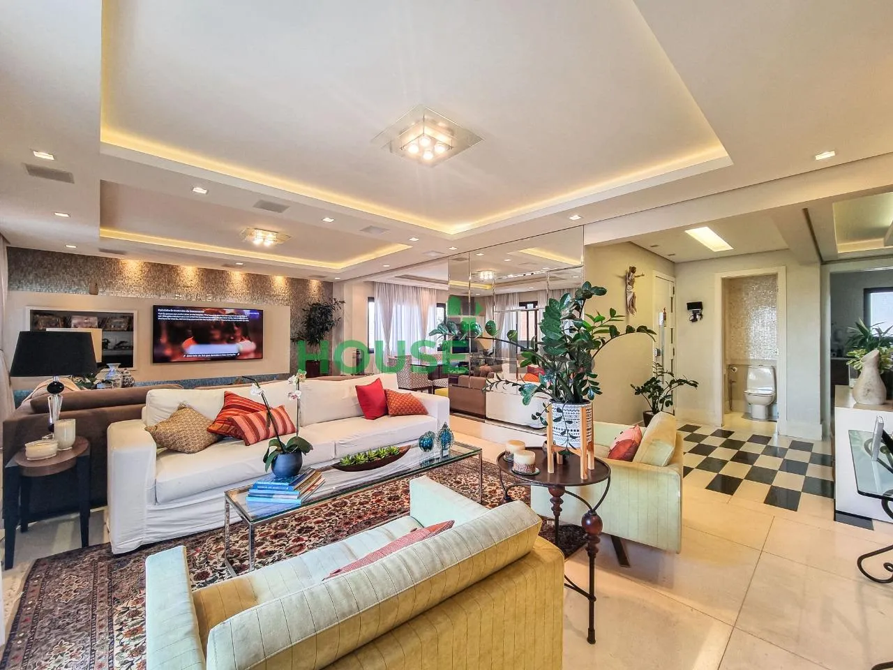 Apartamento com 4 suítes à venda em Itaim Bibi, São Paulo, por R$ 5.850.000