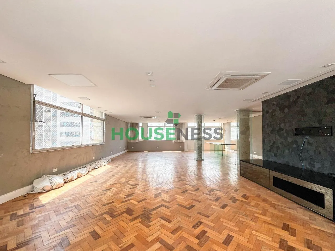 Apartamento com 3 suítes à venda em Jardim América, São Paulo, por R$ 4.900.000 Imagem 2