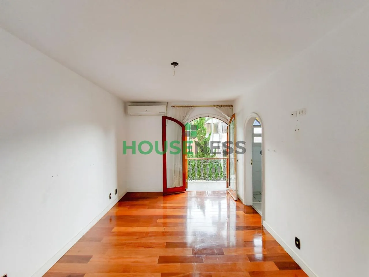 Casa com 3 suítes à venda em Alto De Pinheiros, São Paulo, por R$ 5.800.000 Imagem 17