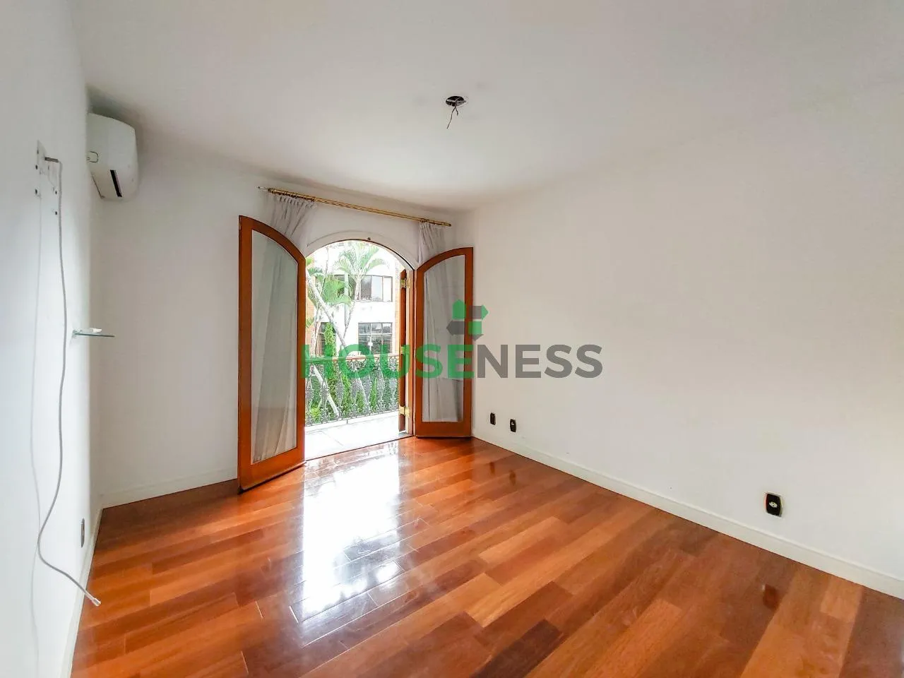 Casa com 3 suítes à venda em Alto De Pinheiros, São Paulo, por R$ 5.800.000 Imagem 19