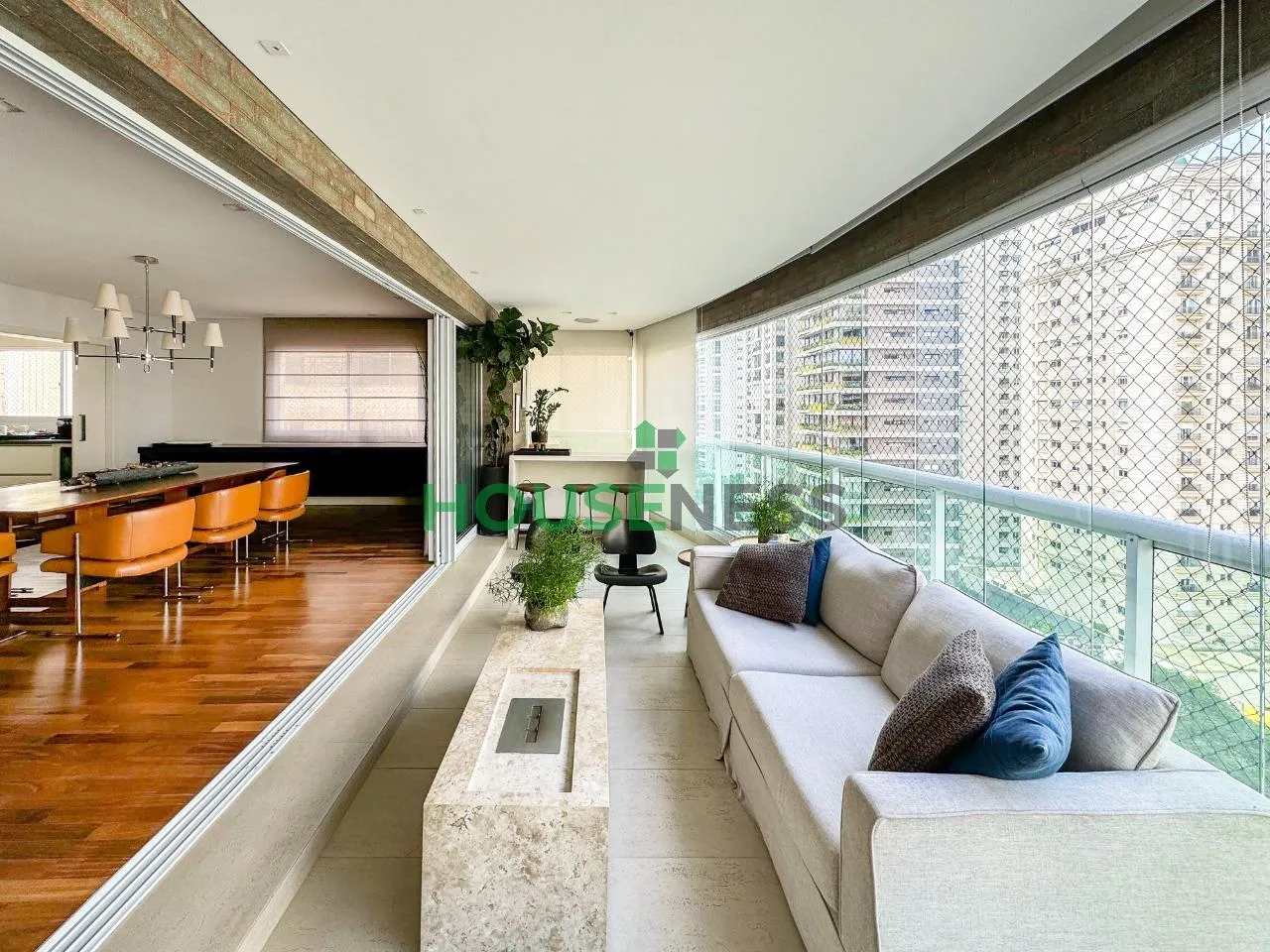 Apartamento com 4 suítes à venda em Itaim Bibi, São Paulo, por R$ 16.000.000