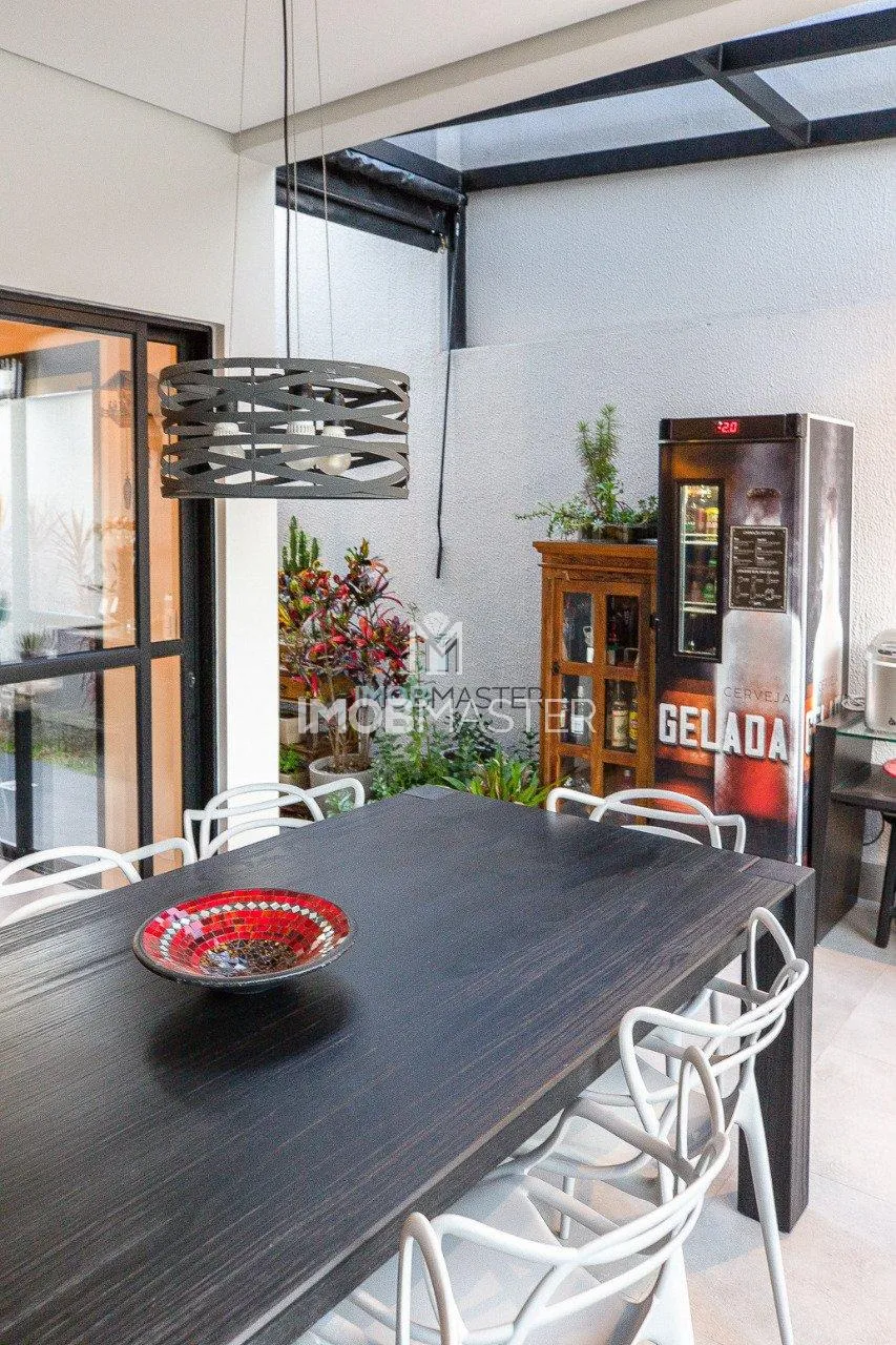 Casa com 3 suítes à venda em Moema, São Paulo, por R$ 3.350.000 Imagem 18