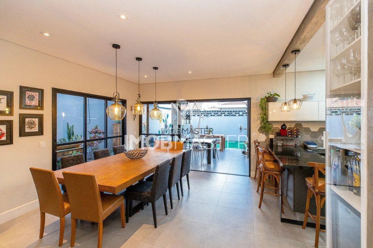 Casa com 3 suítes à venda em Moema, São Paulo, por R$ 3.350.000 Imagem 2