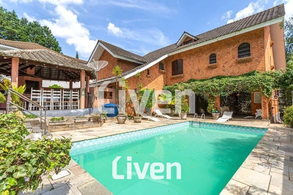 Casa com 4 suítes à venda em Jardim Guedala, São Paulo, por R$ 3.990.000