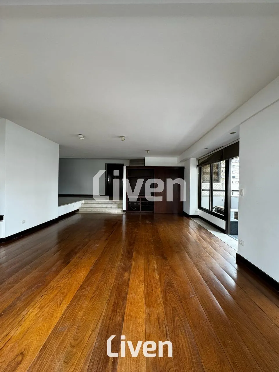 Apartamento com 3 suítes à venda em Aclimação, São Paulo, por R$ 2.500.000 Imagem 2