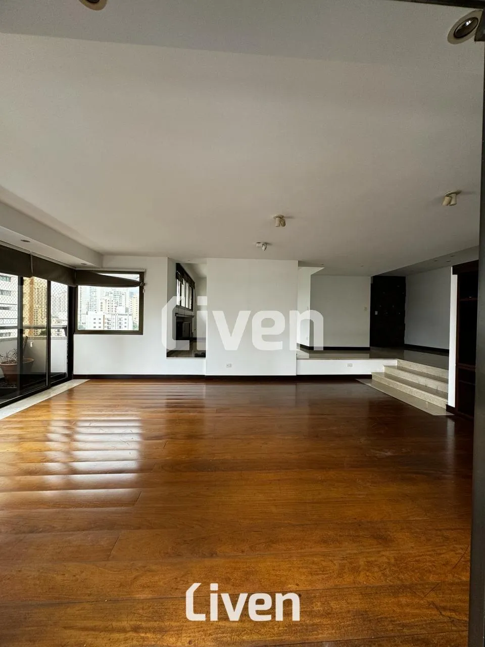 Apartamento com 3 suítes à venda em Aclimação, São Paulo, por R$ 2.500.000 Imagem 3