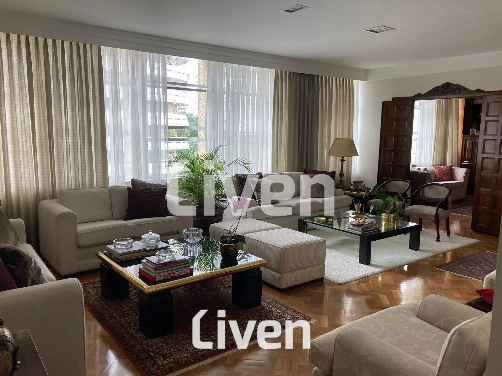 Apartamento com 2 suítes à venda em Higienópolis, São Paulo, por R$ 2.440.000