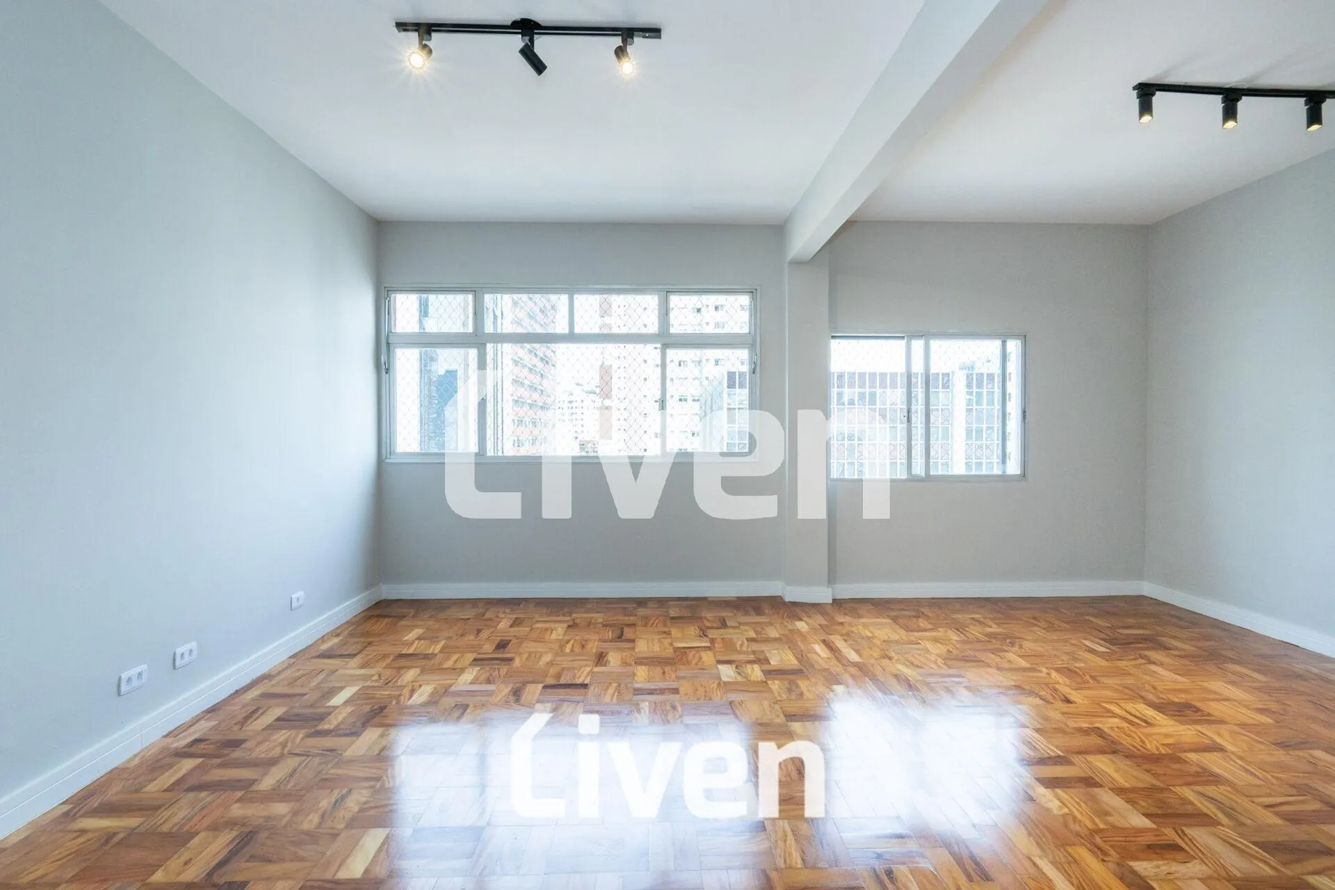 Apartamento com 2 suítes à venda em Vila Nova Conceição, São Paulo, por R$ 1.199.000 Imagem 10