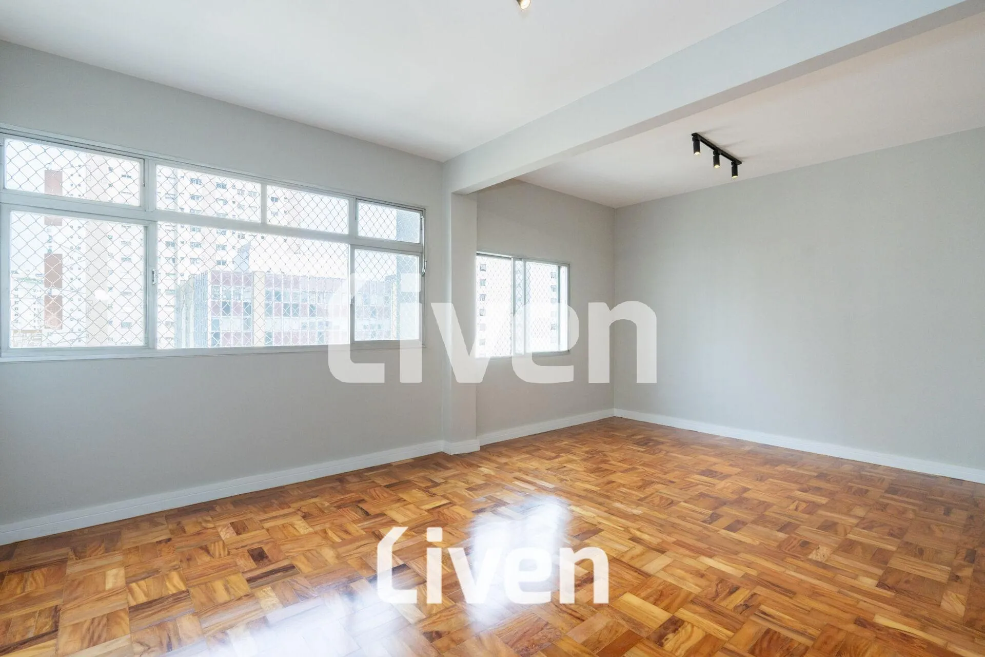 Apartamento com 2 suítes à venda em Vila Nova Conceição, São Paulo, por R$ 1.199.000 Imagem 11