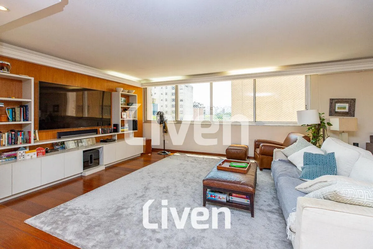Apartamento com 3 suítes à venda em Itaim Bibi, São Paulo, por R$ 8.900.000 Imagem 3