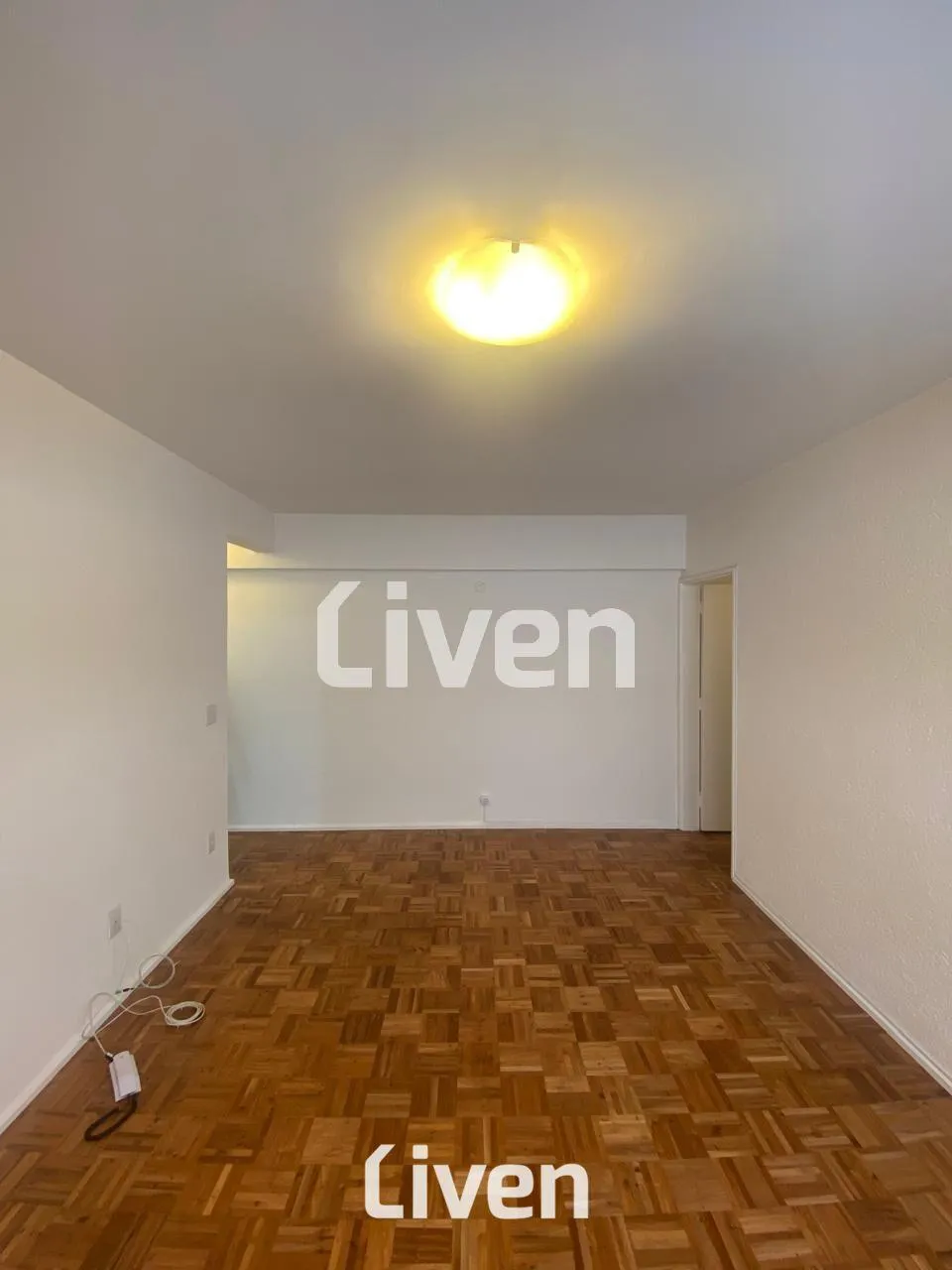 Apartamento com 1 suítes à venda em Jardim América, São Paulo, por R$ 1.010.000