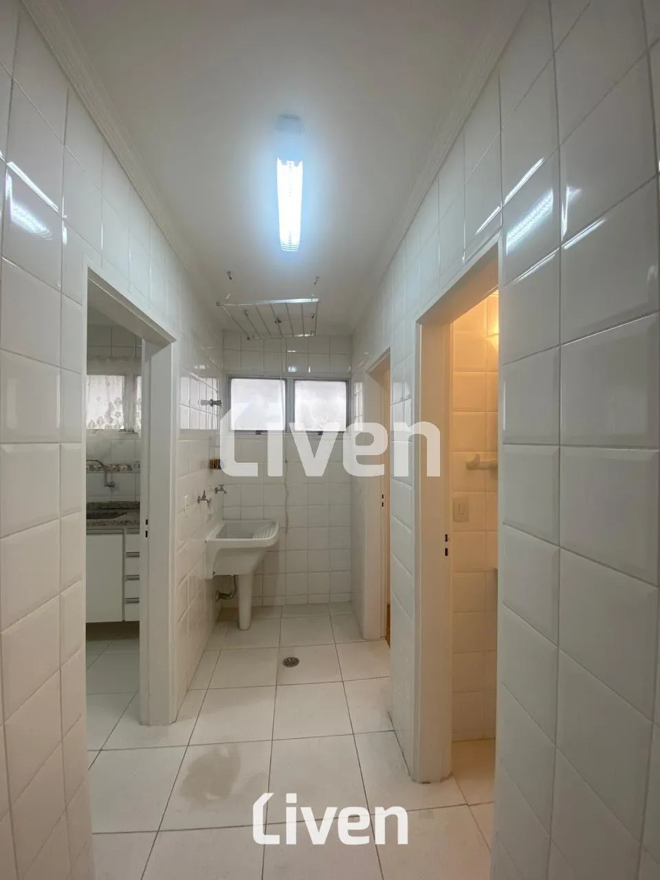 Apartamento com 1 suítes à venda em Jardim América, São Paulo, por R$ 1.010.000 Imagem 3