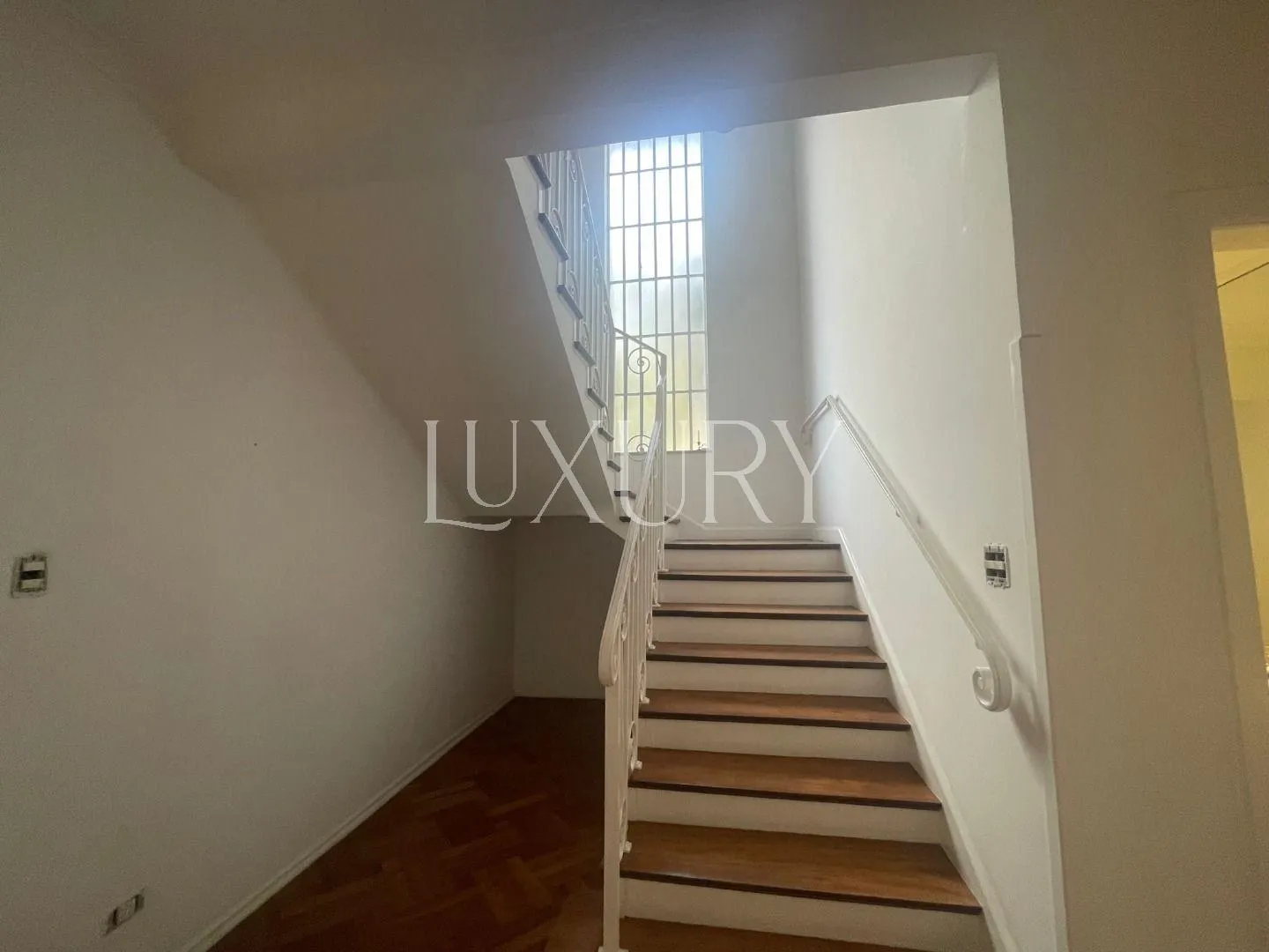 Casa com 2 suítes à venda em Jardim América, São Paulo, por R$ 11.000.000 Imagem 14