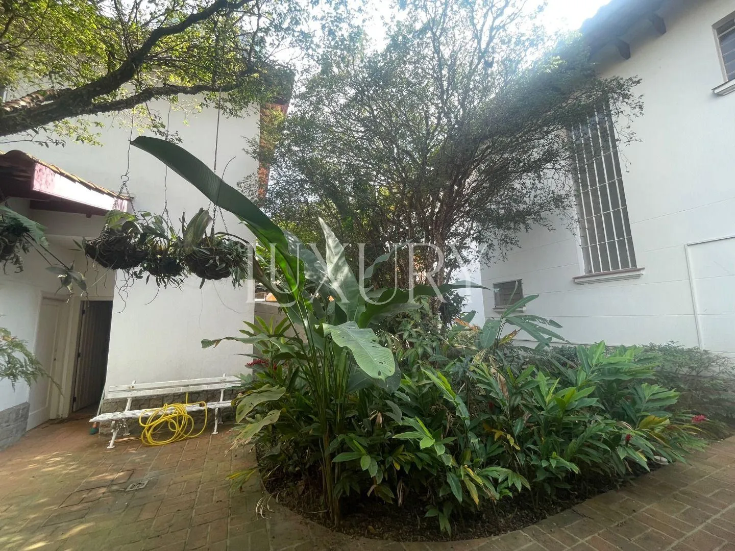 Casa com 2 suítes à venda em Jardim América, São Paulo, por R$ 11.000.000 Imagem 32