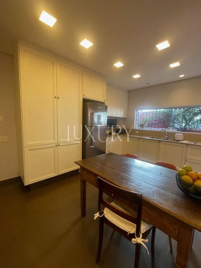Casa de vila com 2 suítes à venda em Jardim América, São Paulo, por R$ 10.000.000 Imagem 10