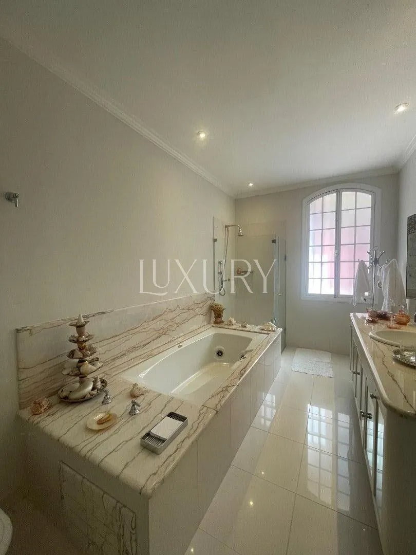 Casa de vila com 2 suítes à venda em Jardim América, São Paulo, por R$ 10.000.000 Imagem 33
