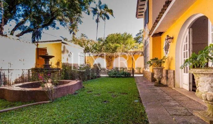 Casa com 3 suítes à venda em Jardim América, São Paulo, por R$ 9.000.000