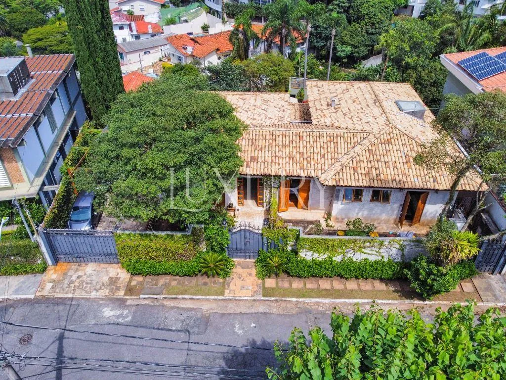 Casa com 3 suítes à venda em Sumaré, São Paulo, por R$ 4.190.000 Imagem 32