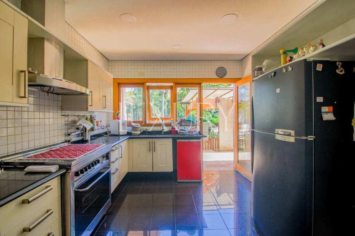 Casa com 3 suítes à venda em Sumaré, São Paulo, por R$ 4.190.000 Imagem 15