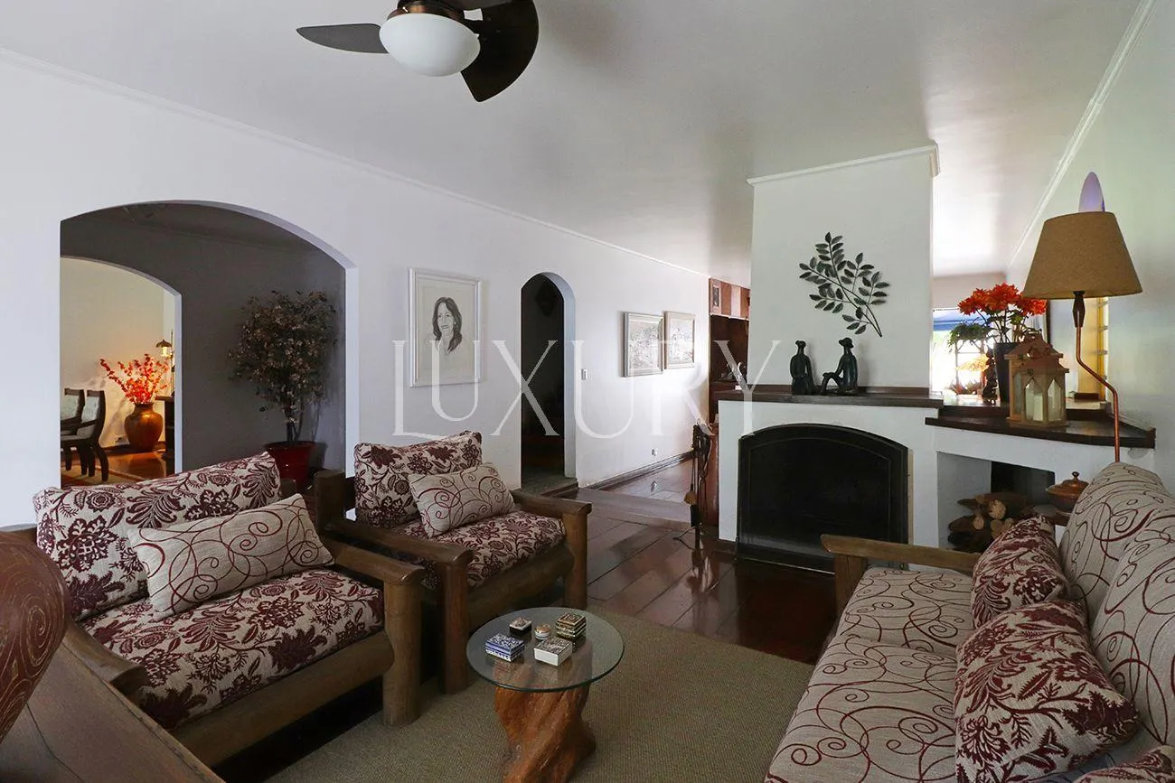 Casa com 3 suítes à venda em Alto De Pinheiros, São Paulo, por R$ 3.799.000 Imagem 8