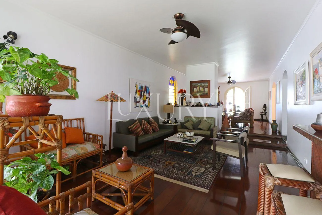 Casa com 3 suítes à venda em Alto De Pinheiros, São Paulo, por R$ 3.799.000 Imagem 3