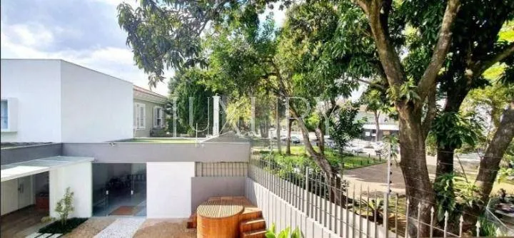Casa com 2 suítes à venda em Jardim Paulista, São Paulo, por R$ 13.800.000 Imagem 3