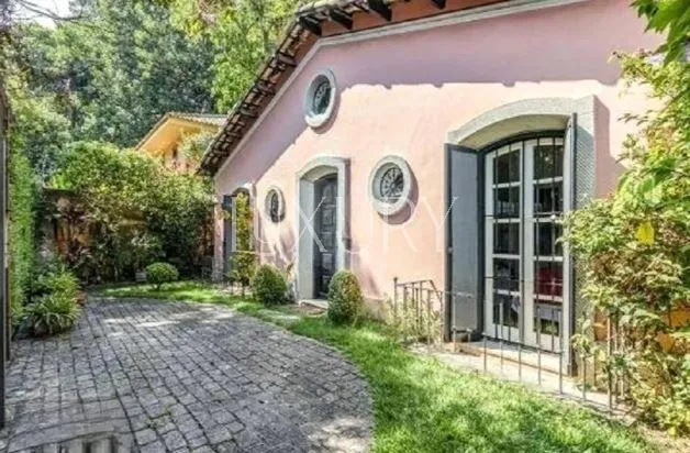 Casa com 3 suítes à venda em Jardim Europa, São Paulo, por R$ 7.200.000 Imagem 2