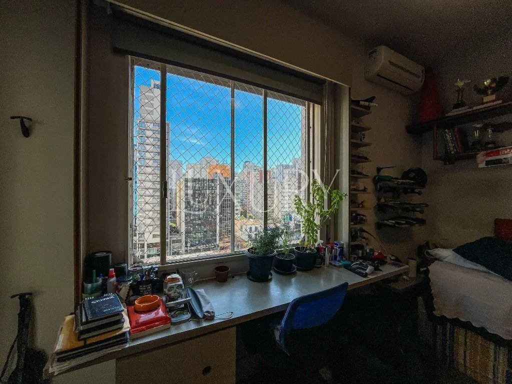 Apartamento com 3 suítes à venda em Jardim Paulista, São Paulo, por R$ 4.200.000 Imagem 42
