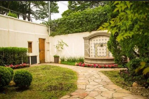 Casa com 2 suítes à venda em Jardim Europa, São Paulo, por R$ 8.600.000