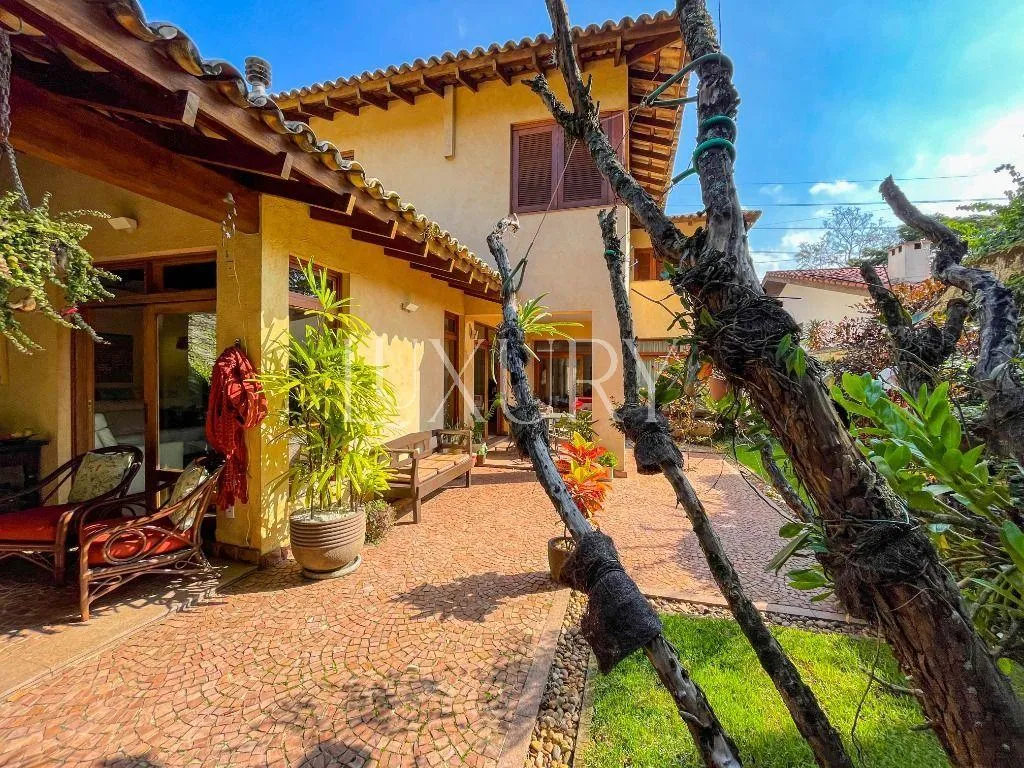 Casa com 4 suítes à venda em Alto de Pinheiros, São Paulo, por R$ 6.480.000 Imagem 3