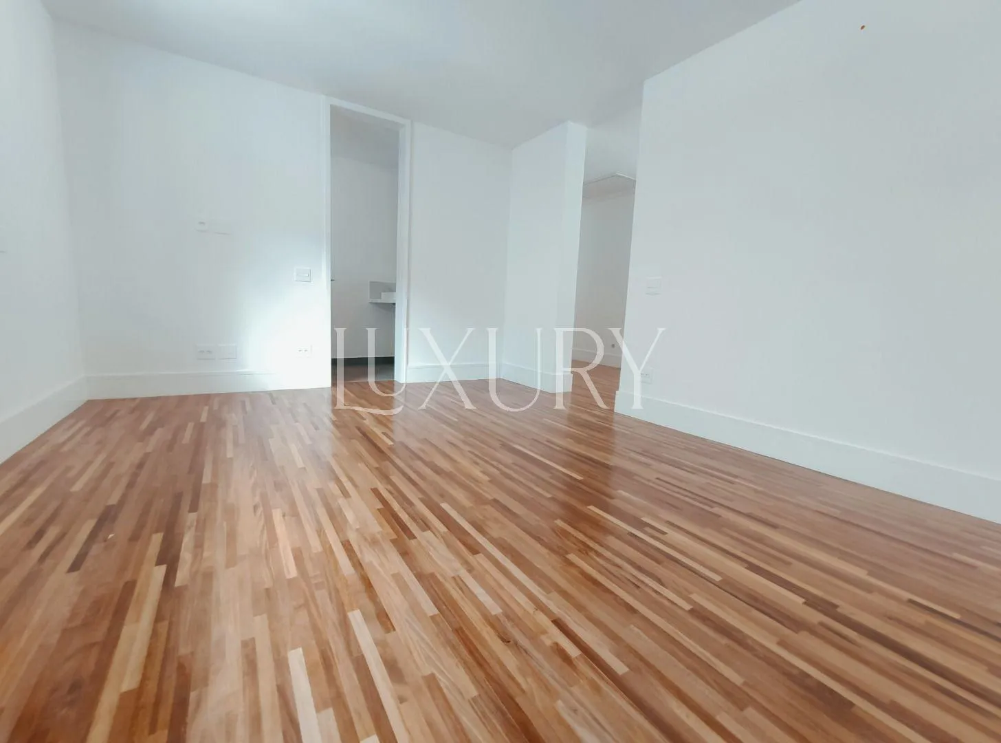 Casa com 4 suítes à venda em Alto de Pinheiros, São Paulo, por R$ 7.850.000 Imagem 10