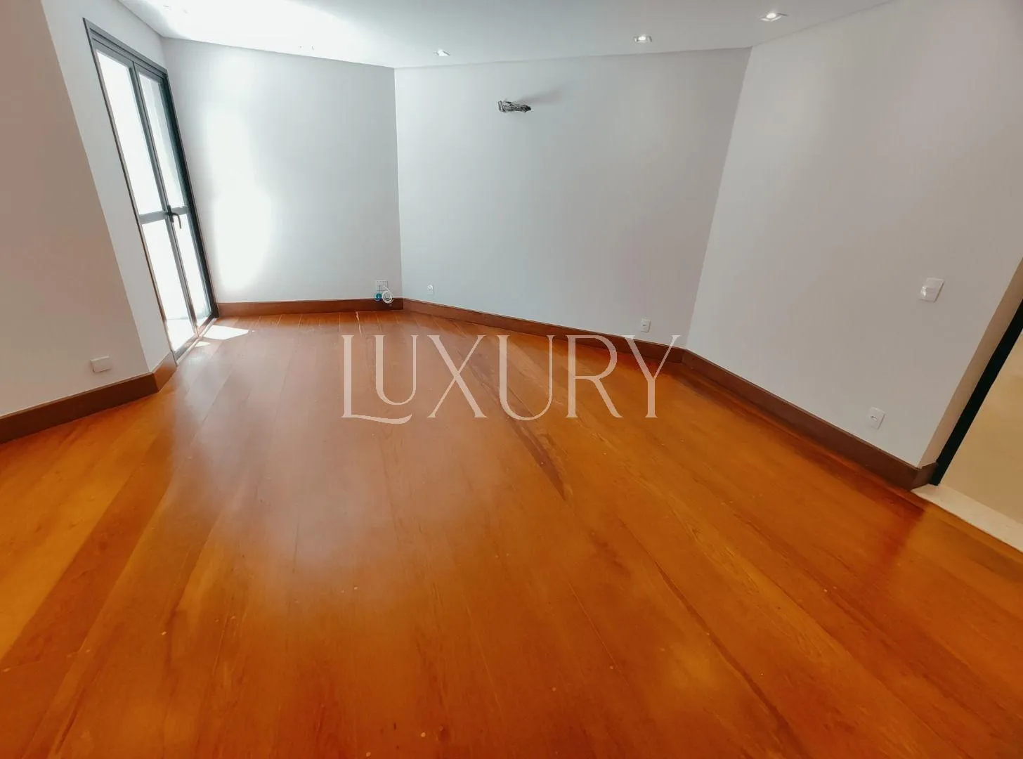 Casa com 2 suítes à venda em Alto De Pinheiros, São Paulo, por R$ 4.390.000 Imagem 13