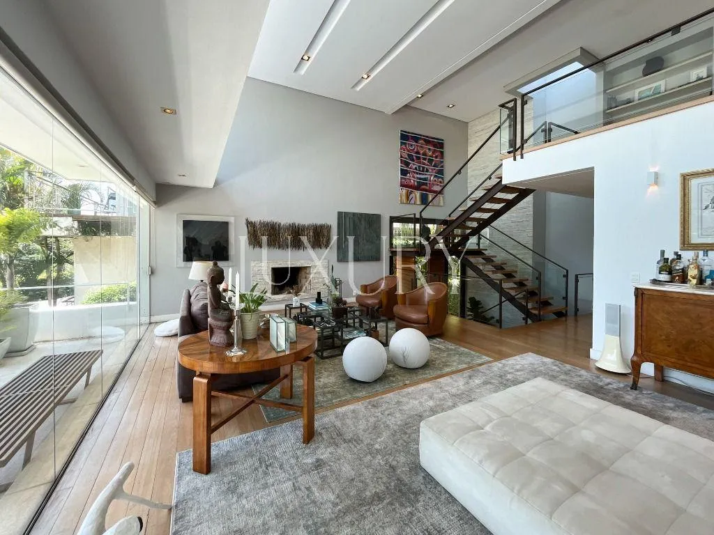 Casa com 4 suítes à venda em Alto de Pinheiros, São Paulo, por R$ 8.960.000 Imagem 4