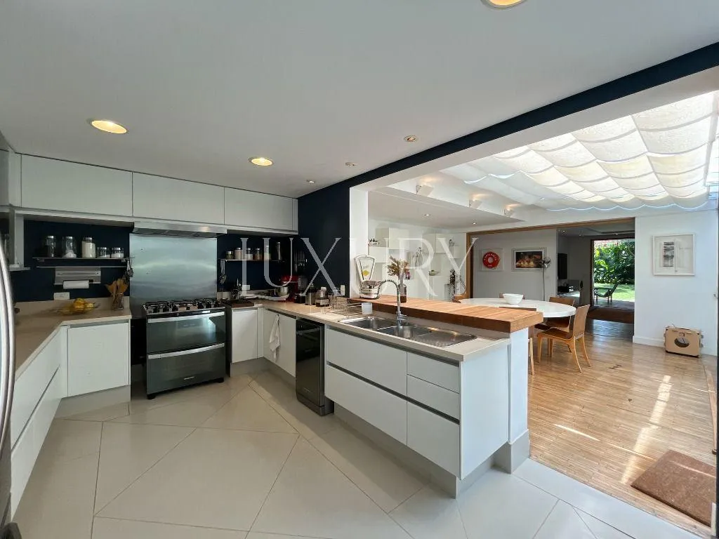 Casa com 4 suítes à venda em Alto de Pinheiros, São Paulo, por R$ 8.960.000 Imagem 42