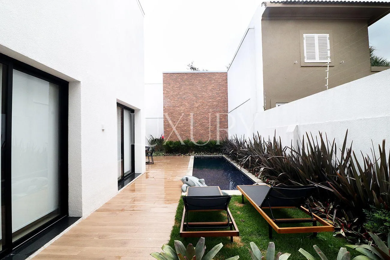 Casa com 4 suítes à venda em Jardim Paulista, São Paulo, por R$ 9.800.000