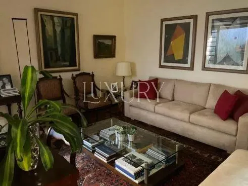 Casa com 1 suítes à venda em Jardim Europa, São Paulo, por R$ 3.500.000 Imagem 14