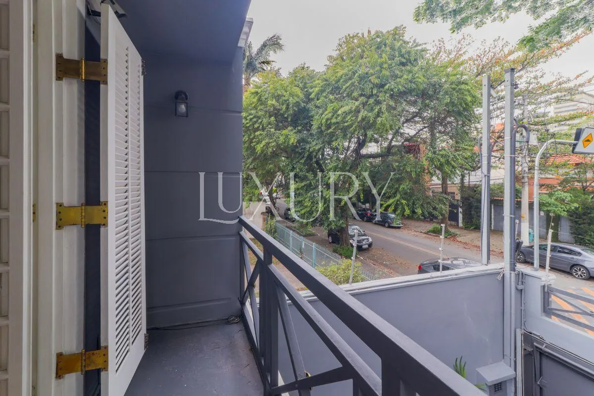 Casa com 4 suítes à venda em Vila Nova Conceição, São Paulo, por R$ 3.200.000