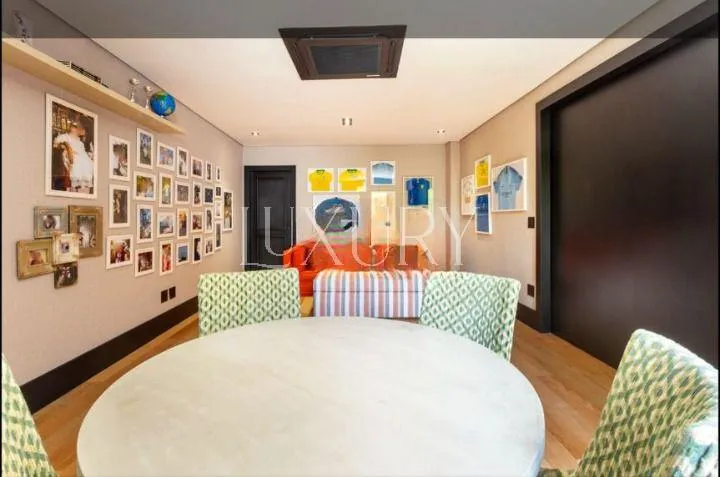 Casa com 5 suítes à venda em Jardim Paulista, São Paulo, por R$ 14.200.000 Imagem 10