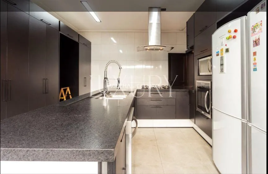 Casa com 5 suítes à venda em Jardim Paulista, São Paulo, por R$ 14.200.000 Imagem 18