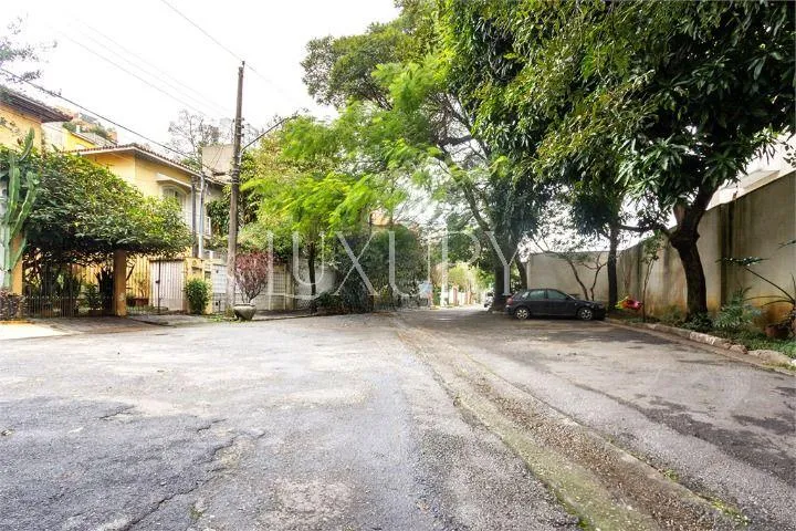 Casa de vila com 1 suítes à venda em Sumarezinho, São Paulo, por R$ 2.250.000 Imagem 26